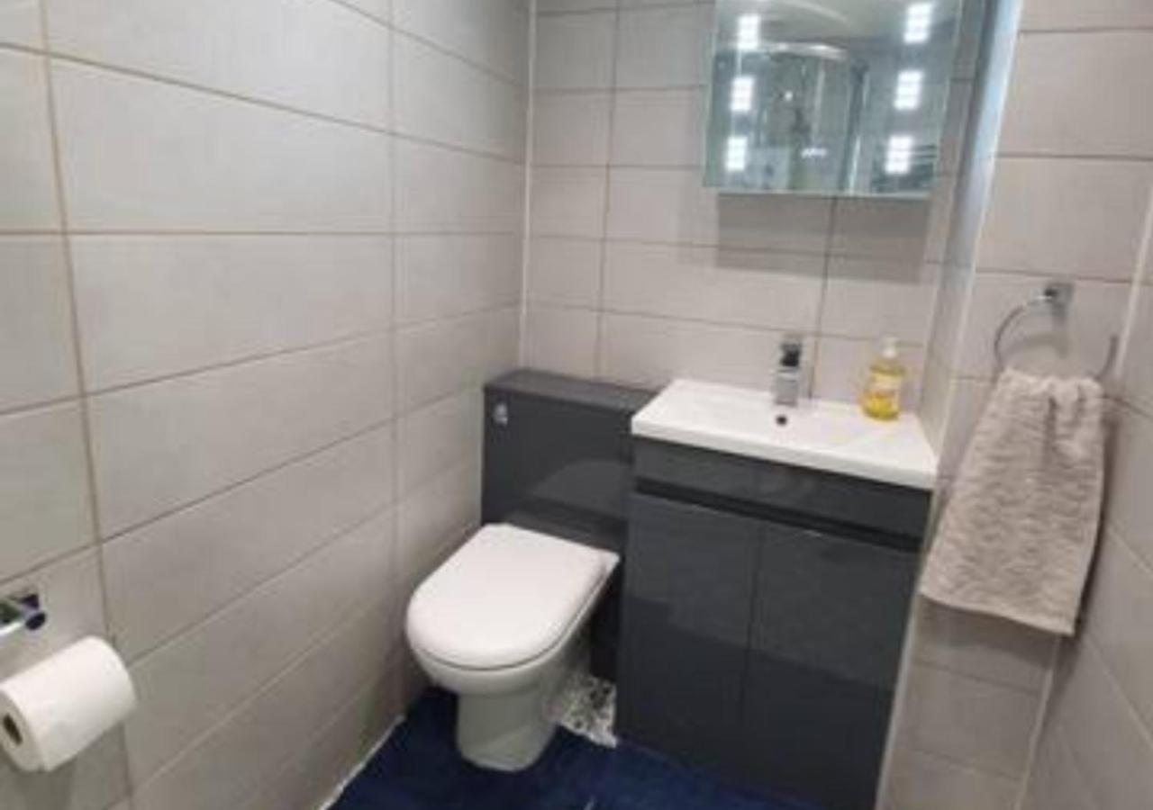 Modern En-suite Doubles In Town Spacious & Contemporary Boston