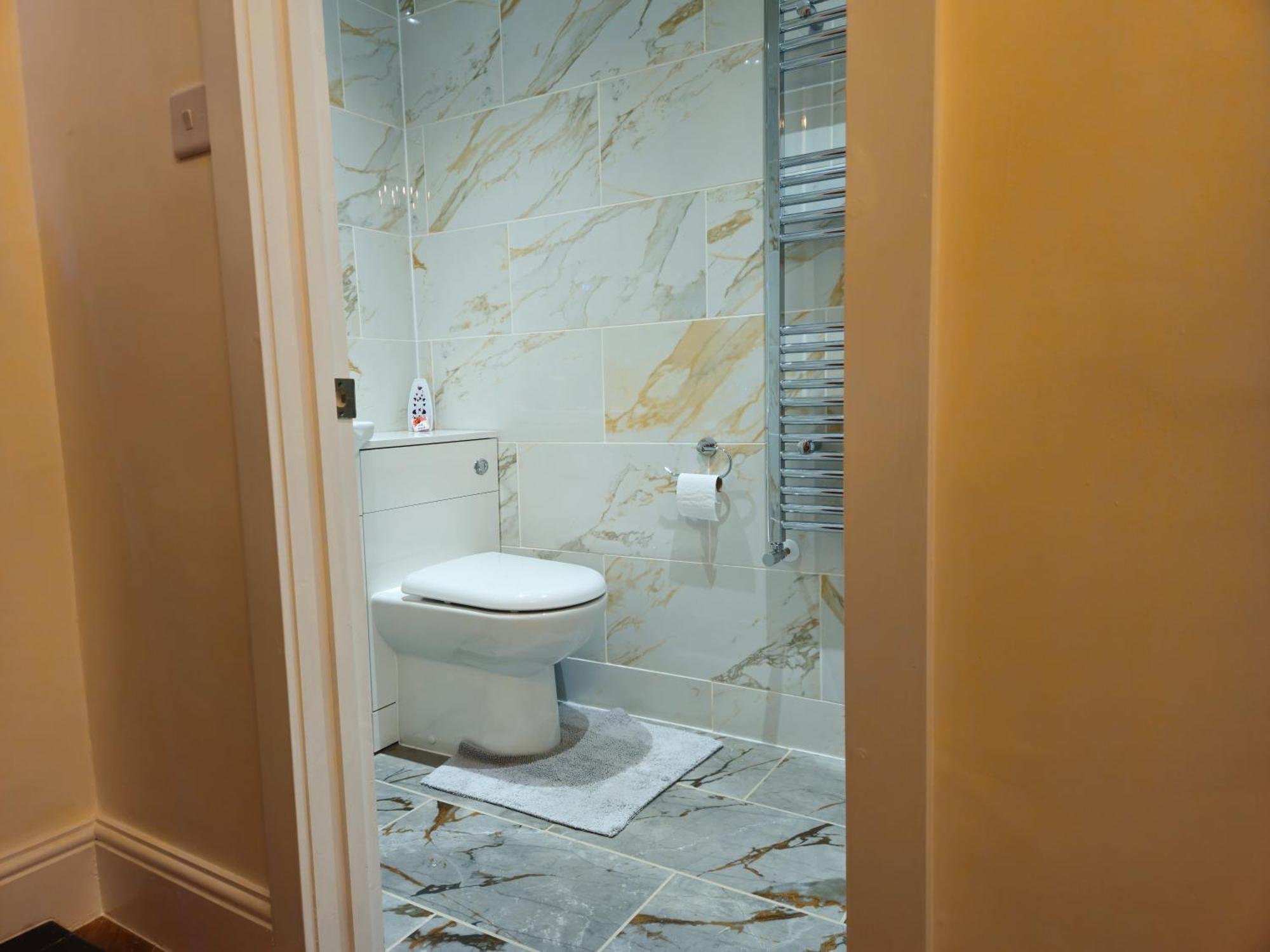 Homestay Modern En-suite Doubles In Town Spacious & Contemporary Boston