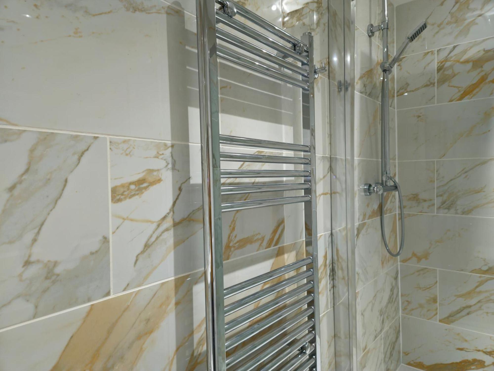 Modern En-suite Doubles In Town Spacious & Contemporary Boston
