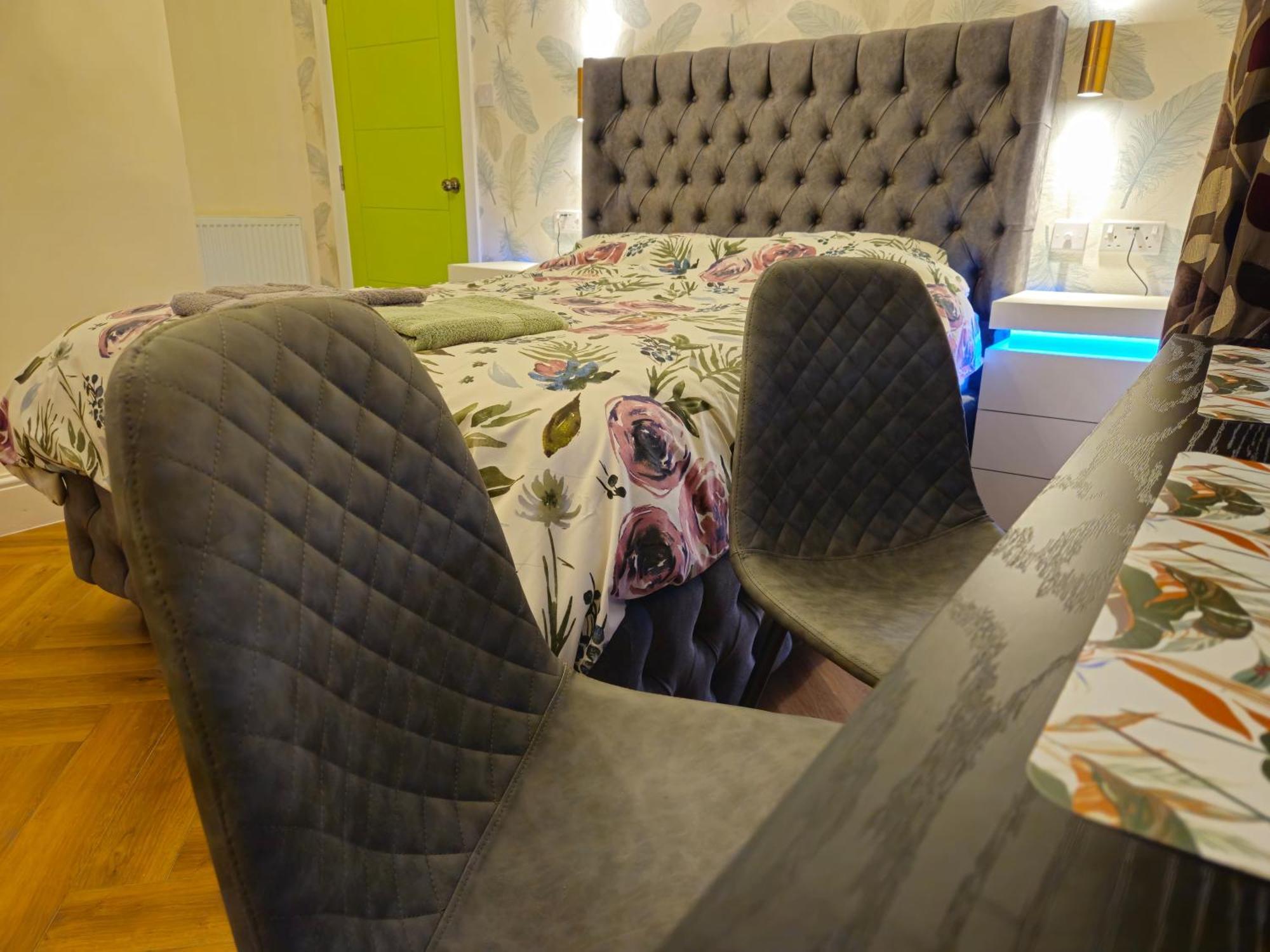 Homestay Modern En-suite Doubles In Town Spacious & Contemporary Boston