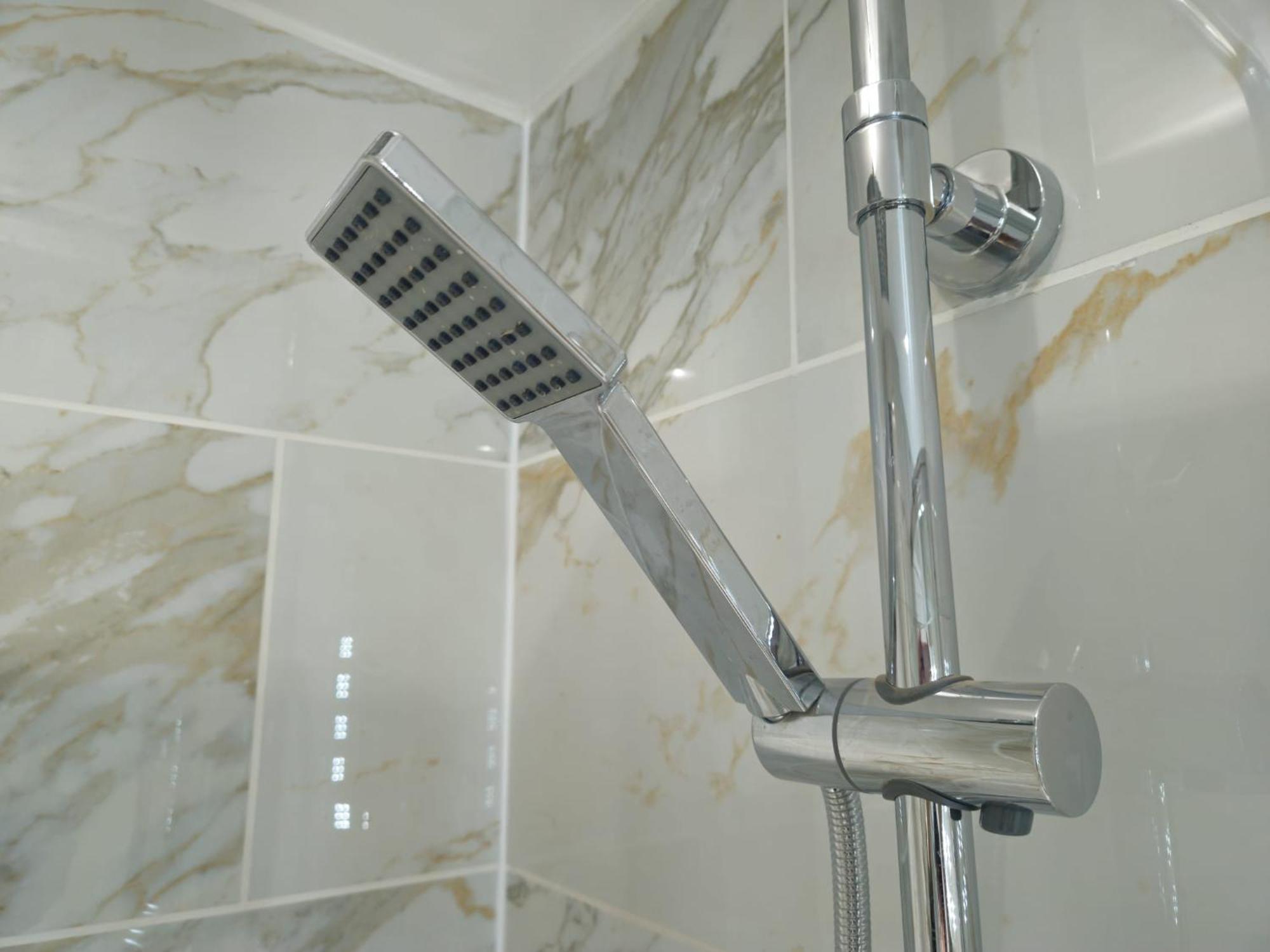 Modern En-suite Doubles In Town Spacious & Contemporary *