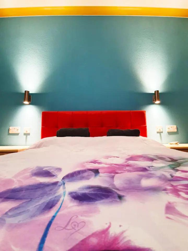 Modern En-suite Doubles In Town Spacious & Contemporary *